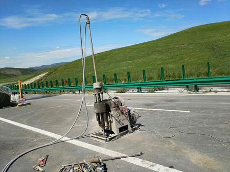 复兴公路地基基础注浆加固